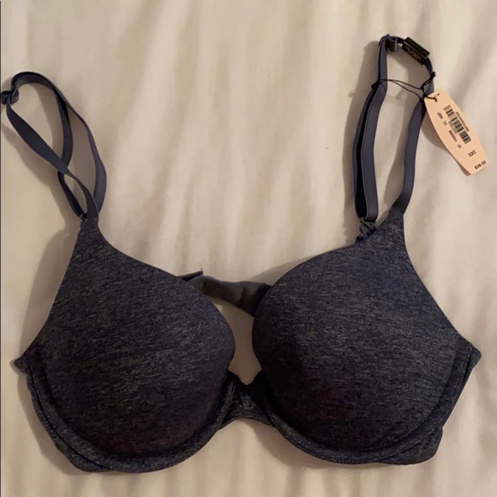 NWT! Victoria Secret Bra